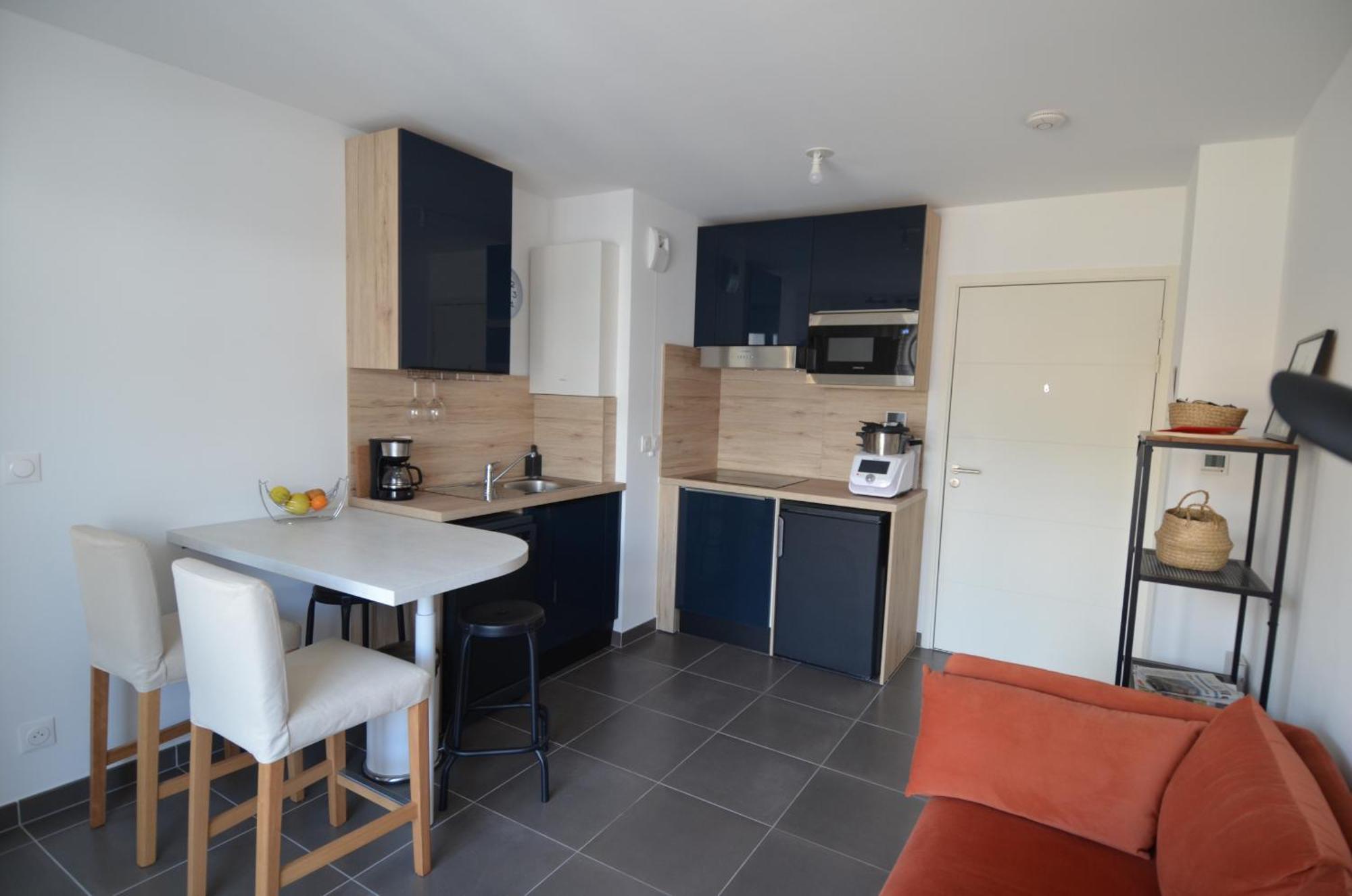 Villa Smolett - Appartement Cosy Au Coeur Du Quartier Du Port Nizza Kültér fotó